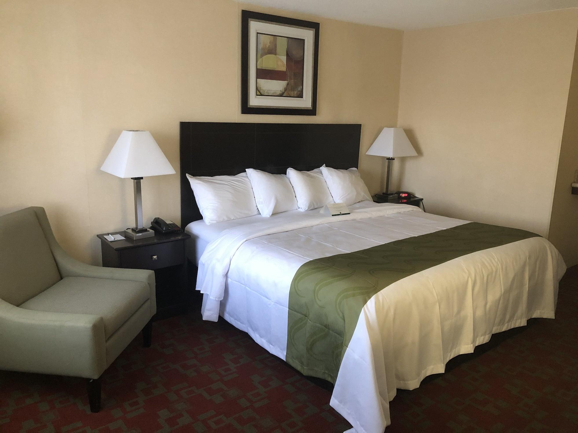 Quality Inn Shelburne - Burlington Bagian luar foto