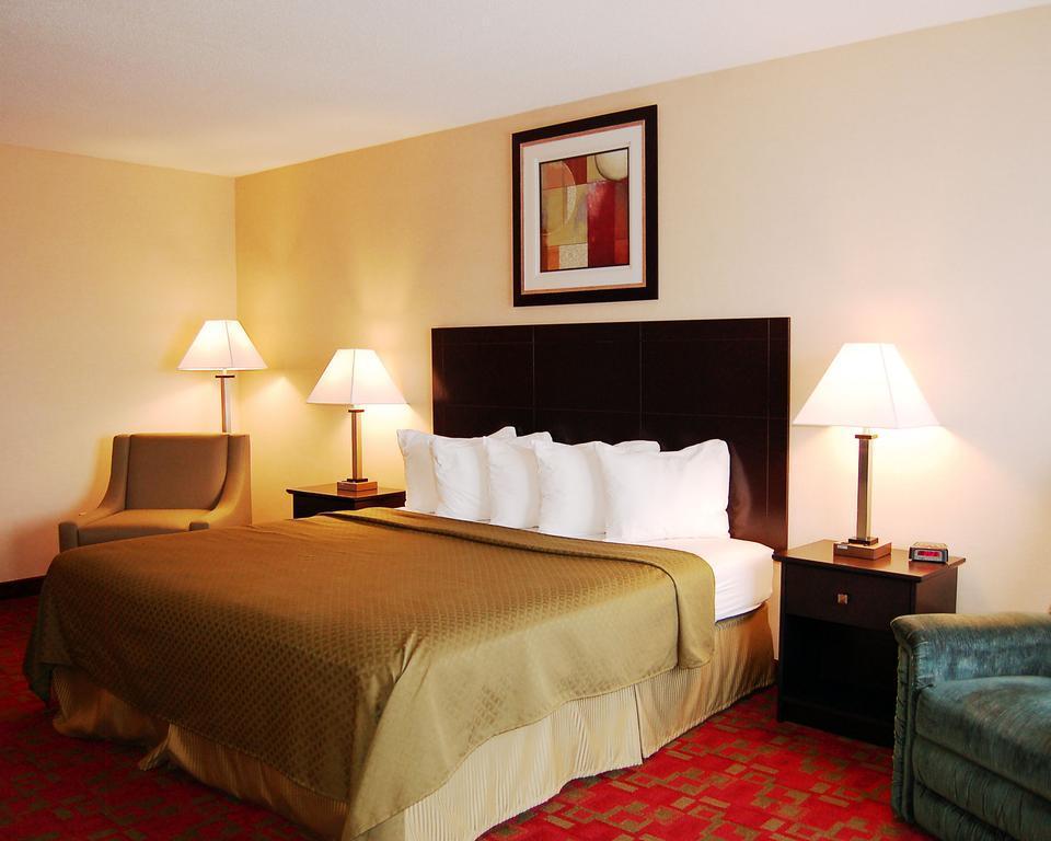 Quality Inn Shelburne - Burlington Bagian luar foto