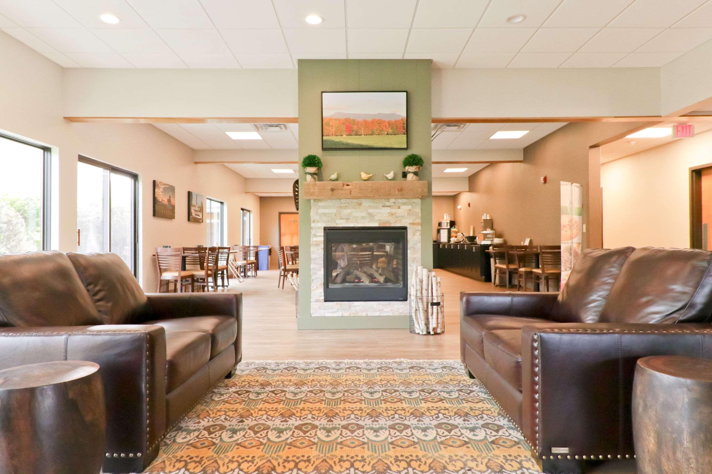 Quality Inn Shelburne - Burlington Bagian luar foto