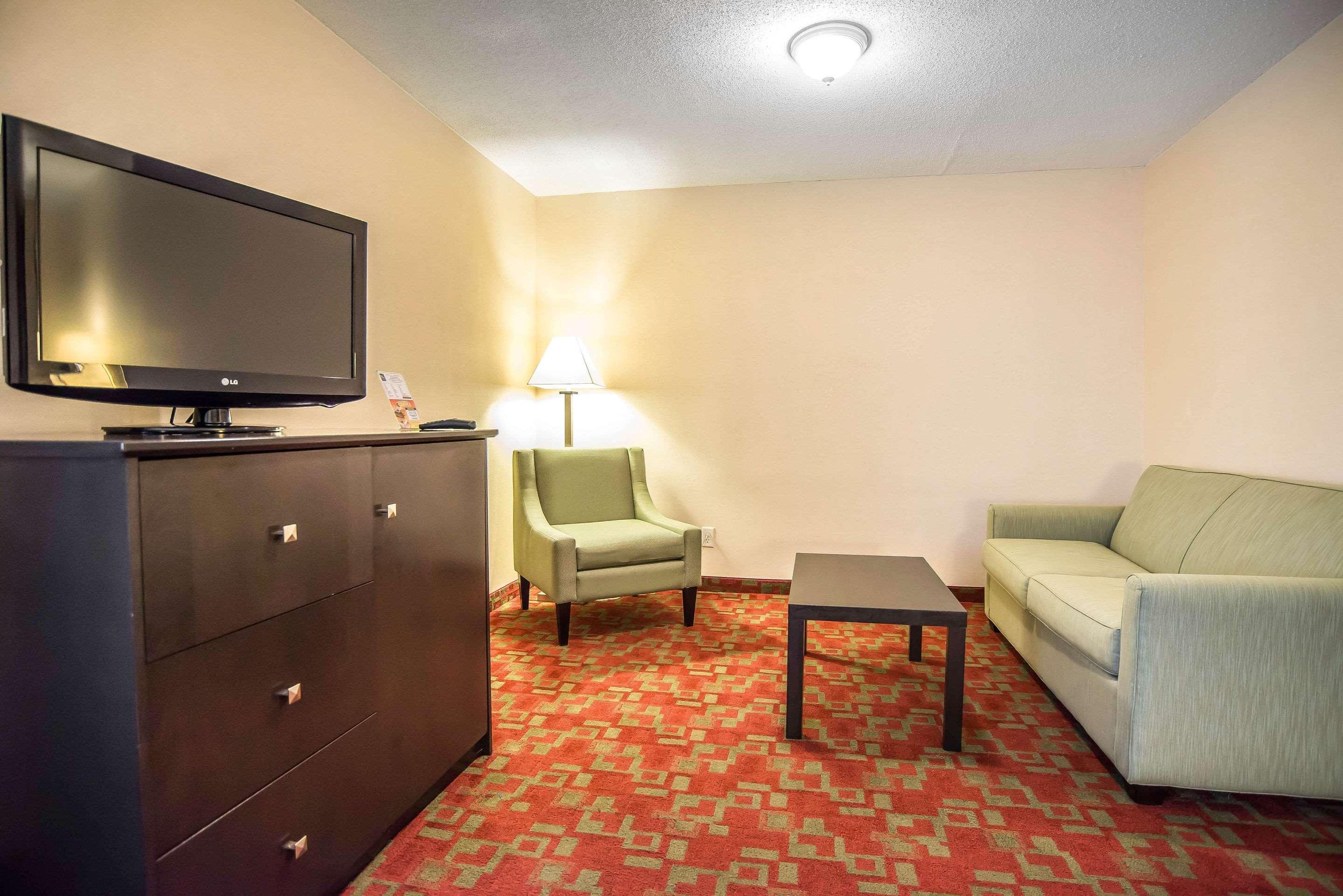 Quality Inn Shelburne - Burlington Bagian luar foto