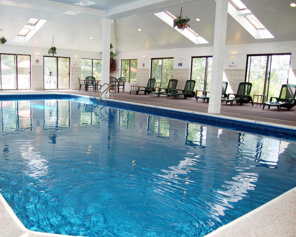 Quality Inn Shelburne - Burlington Bagian luar foto