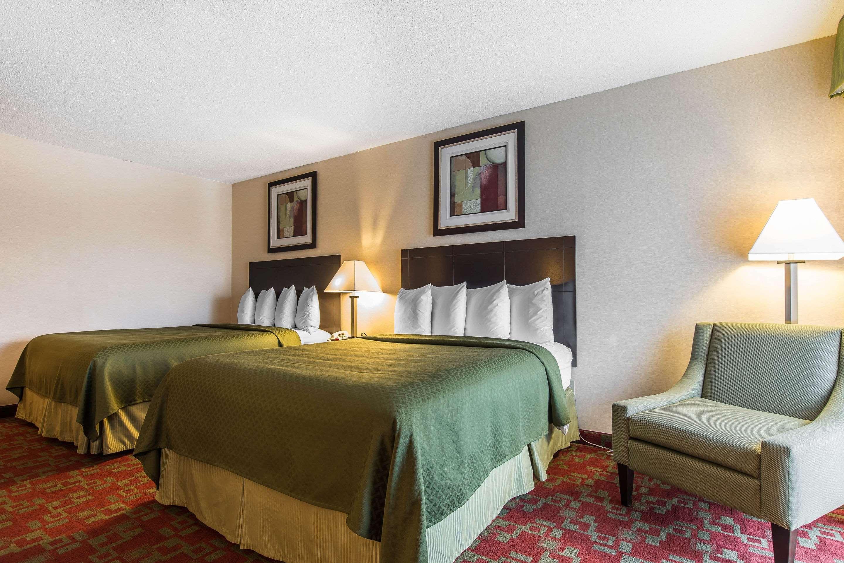 Quality Inn Shelburne - Burlington Bagian luar foto
