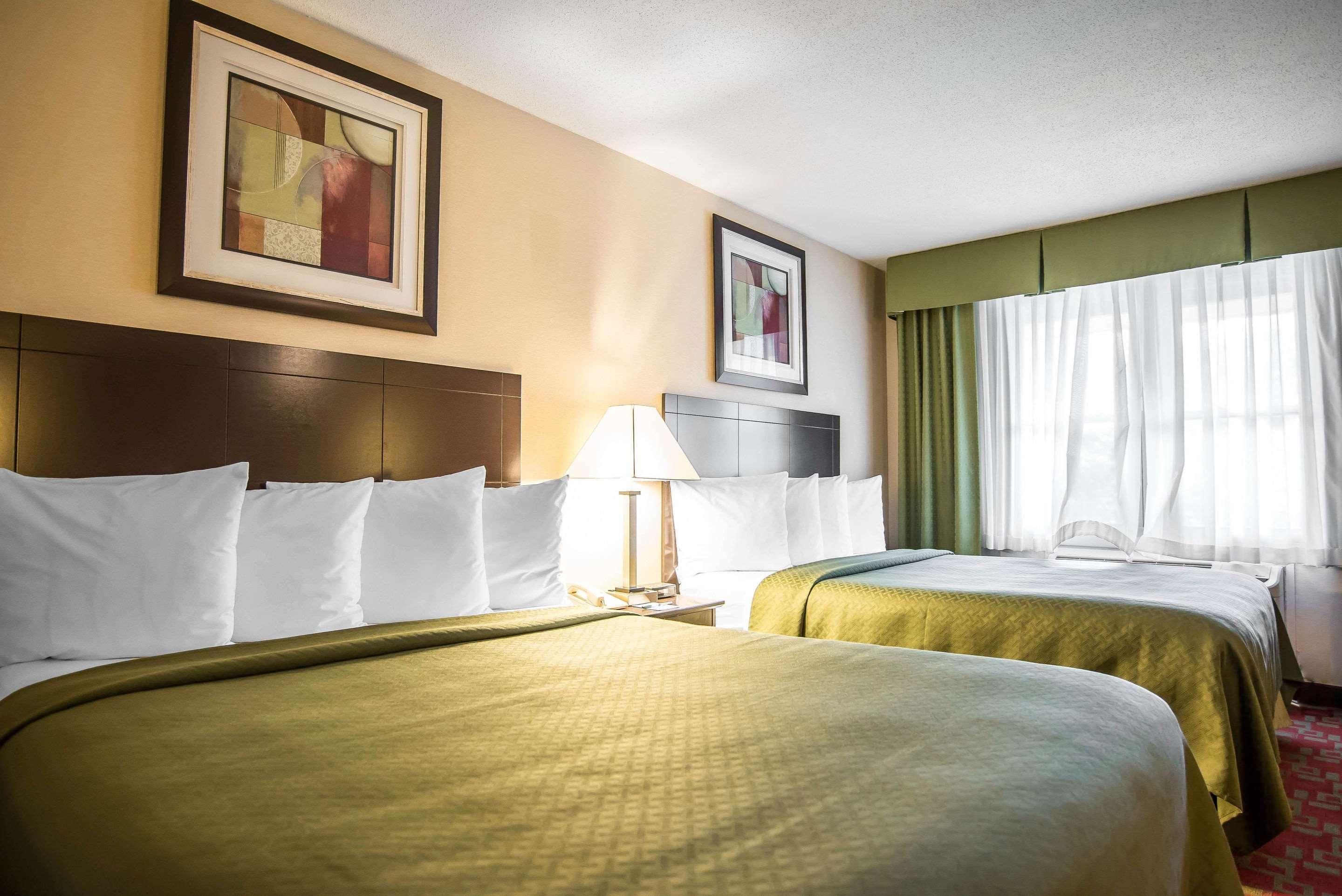 Quality Inn Shelburne - Burlington Bagian luar foto