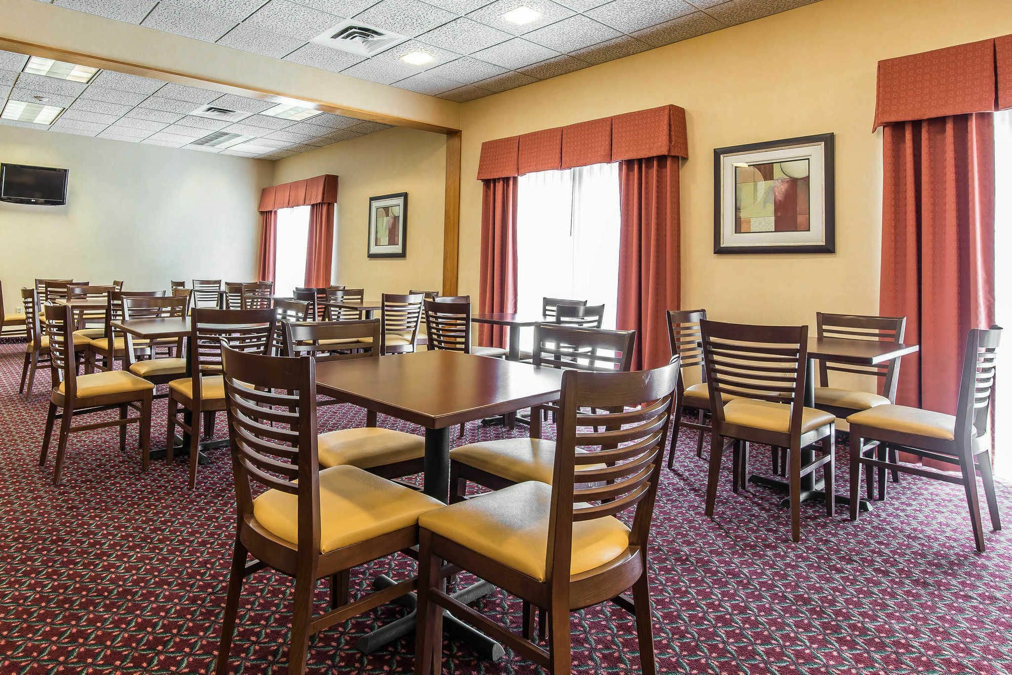 Quality Inn Shelburne - Burlington Bagian luar foto